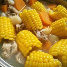 玉米胡萝卜骨汤 ,玉米胡萝卜骨汤 怎么做,汤粥,小吃教程,家常菜,家常菜做法,小吃培训,玉米胡萝卜骨汤 的做法,
