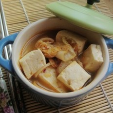 泡菜豆腐锅 ,泡菜豆腐锅 怎么做,韩国料理,小吃教程,家常菜,家常菜做法,小吃培训,泡菜豆腐锅 的做法,