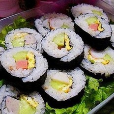 家庭版寿司 ,家庭版寿司 怎么做,日本料理,小吃教程,家常菜,家常菜做法,小吃培训,家庭版寿司 的做法,